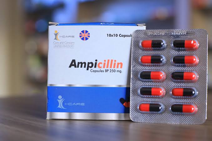 AMPICILLIN CAPSULES 250MG